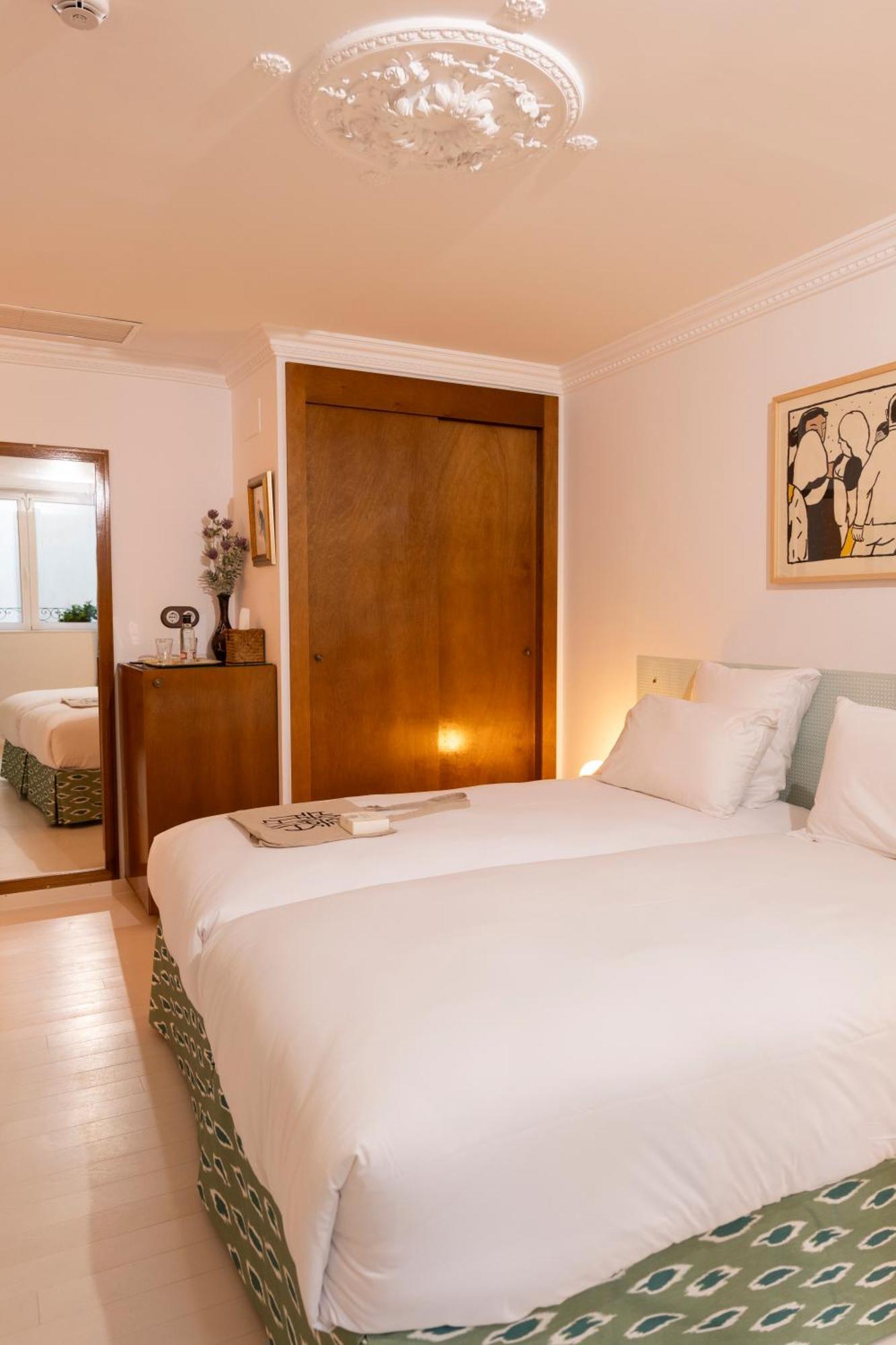 Hotel Du Temps Madrid Bagian luar foto